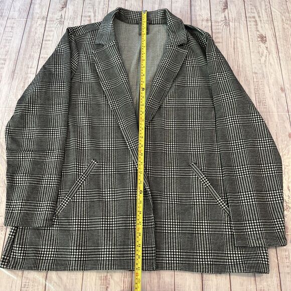 NWOT Marty M Women’s Jacket Plaid Rayon Tweed Color Black and White Size 2X - Picture 2 of 10